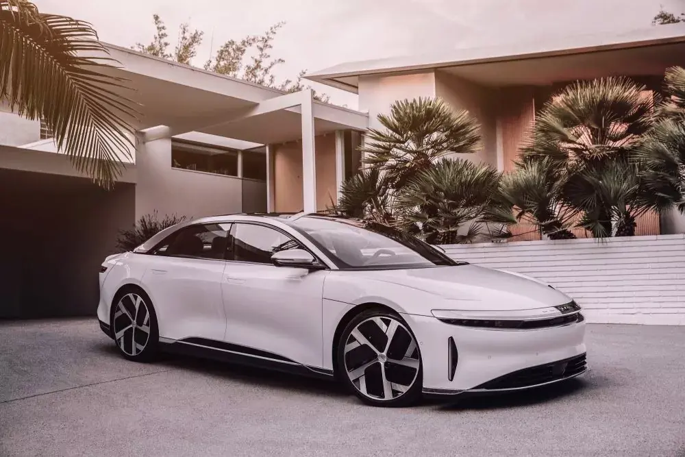 VE : Lucid Air, la berline qui veut manger la Tesla Model S au petit déjeuner (Oui, mais...)