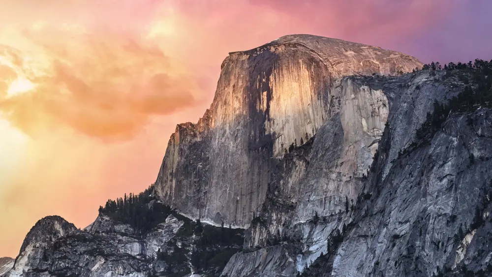 Tiens, tiens, le fond d'écran Yosemite est en 5418x3048 pixels !