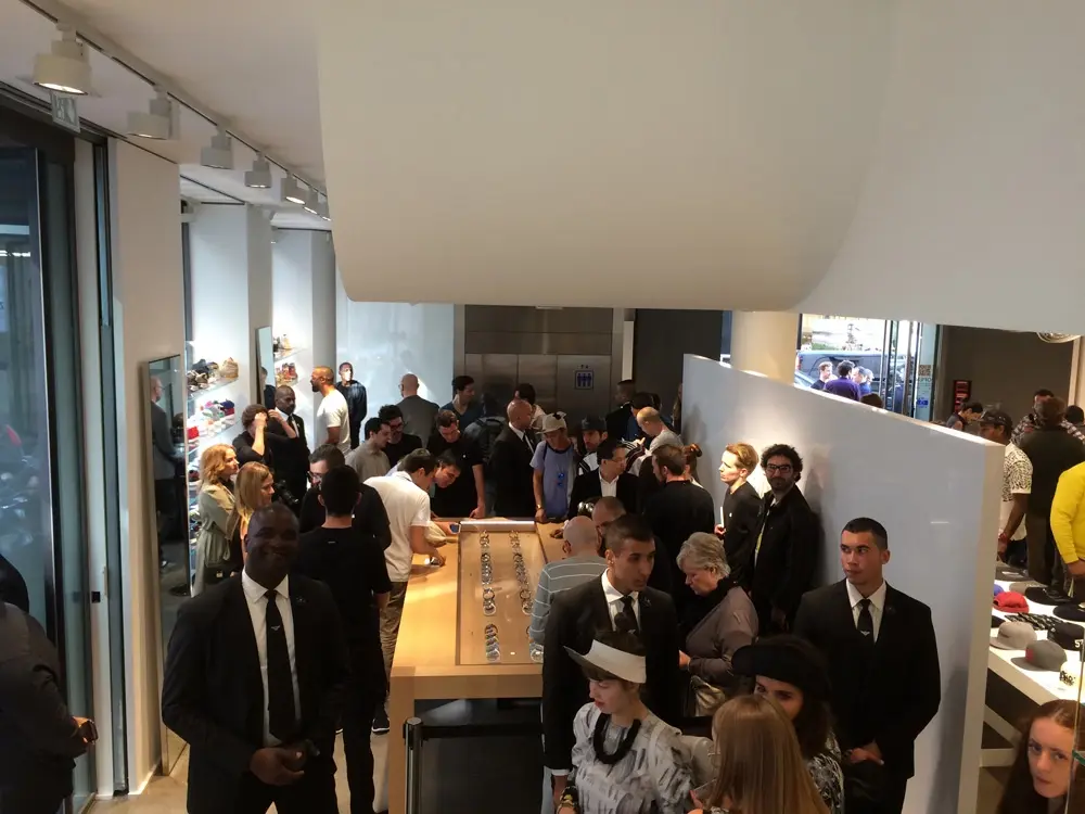 Notre reportage chez Colette, première apparition publique de l'Apple Watch