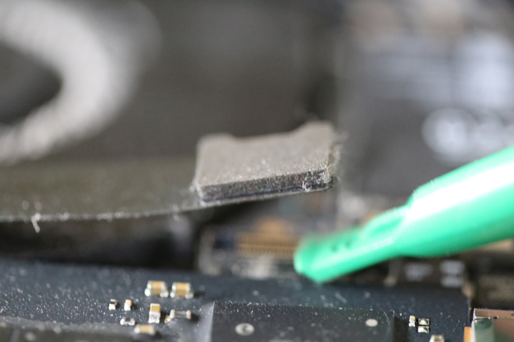Tuto : comment démonter et nettoyer un MacBook Pro Retina 15" ?
