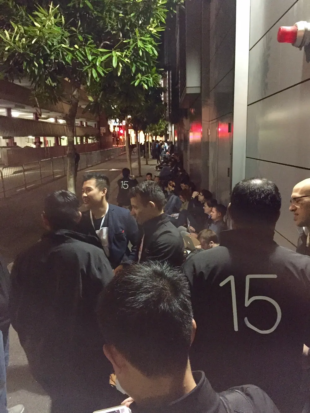 #WWDC : il est 5H, San Francisco s'éveille et les développeurs sont déjà devant le Moscone !