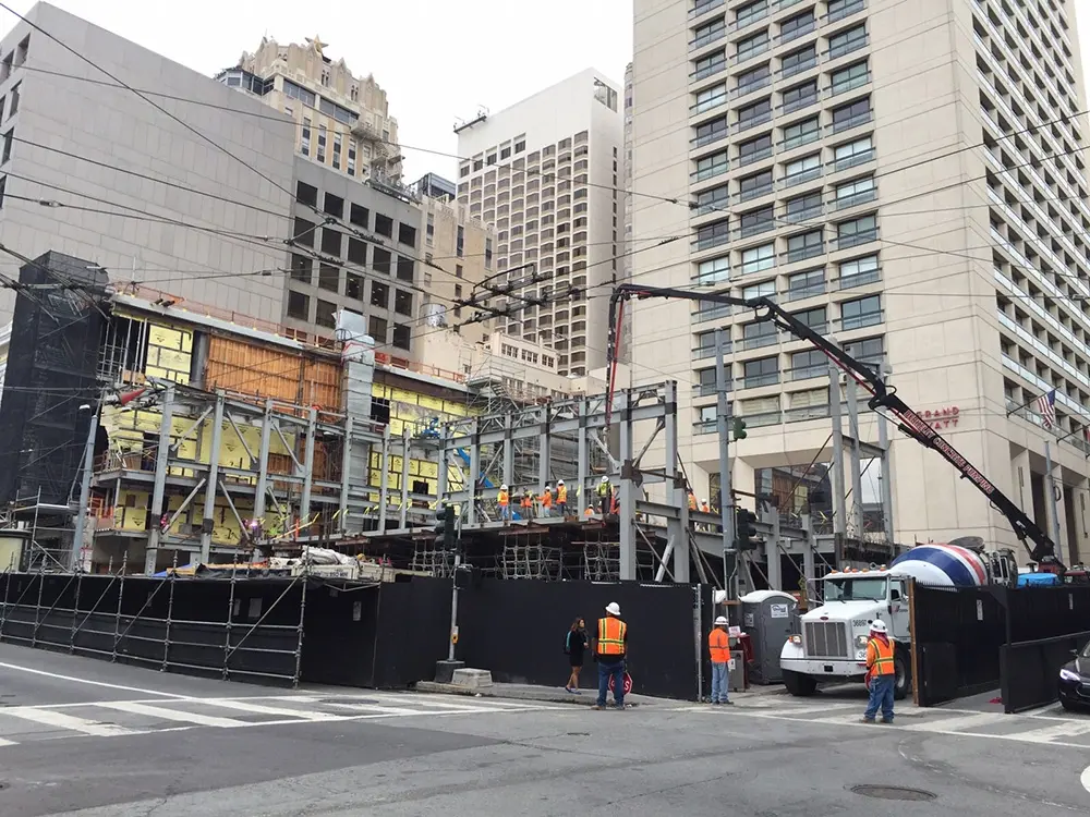 Des photos (en direct) de l'Apple Store d'Union Square (en construction)