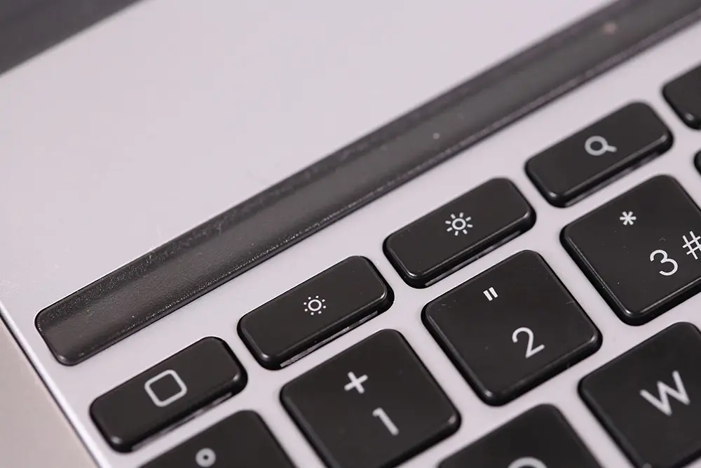 Test du clavier "Create" de Logitech pour iPad Pro