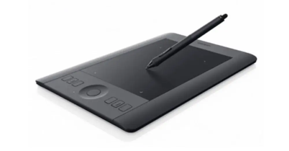 #soldes : tablette Wacom Intuos Pro, coque iPhone 6s Plus, stylet Adobe Ink & Slide...