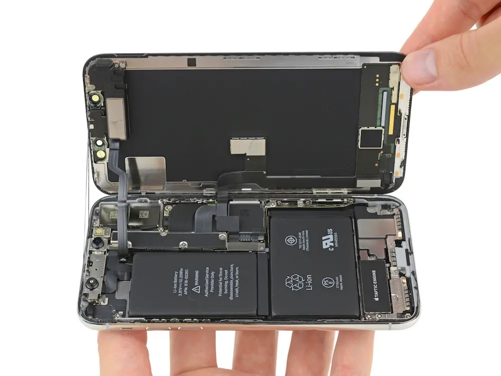 iFixit dévoile les entrailles de l'iPhone X