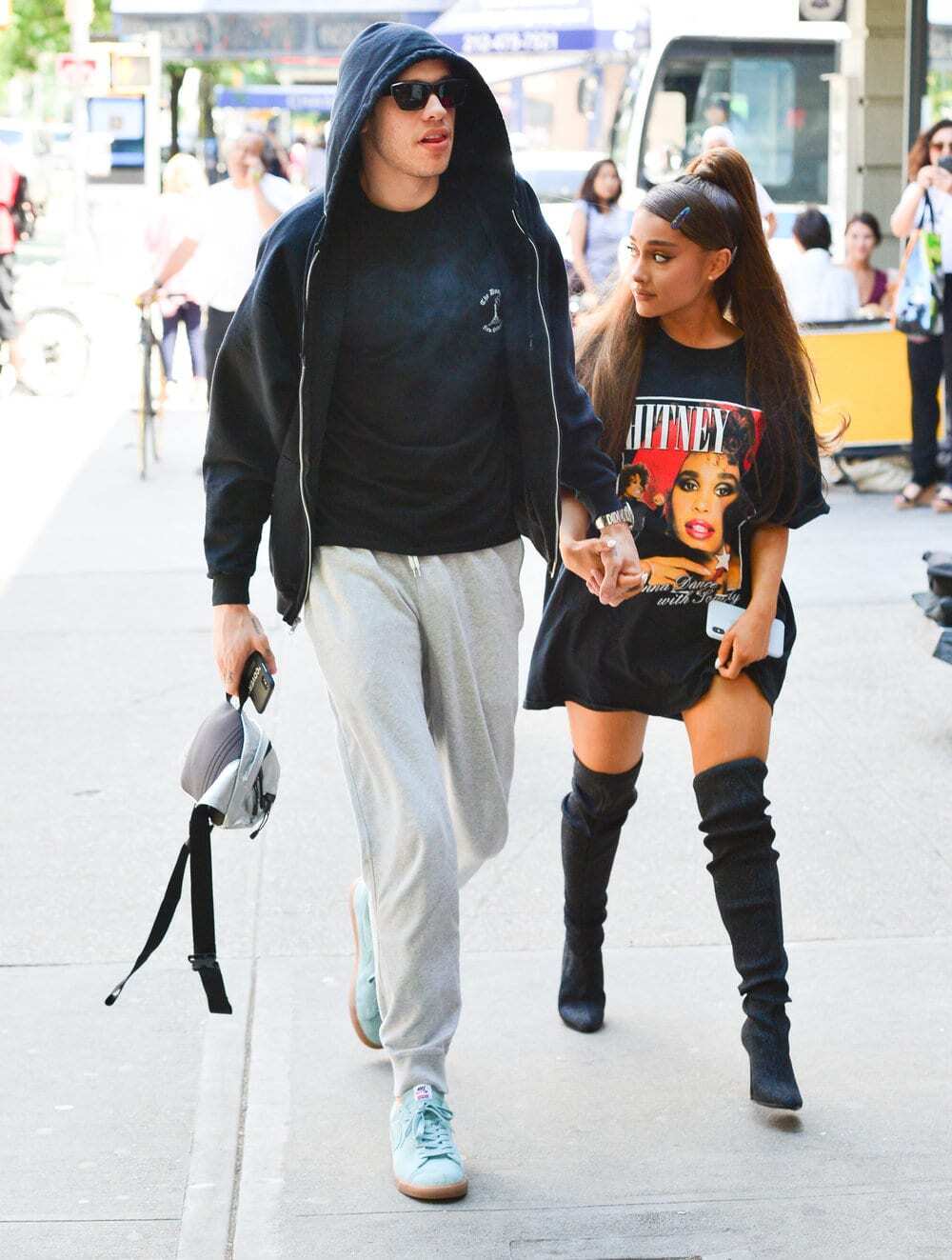 People : Ariana Grande, Andy Cohen, Jamie Foxx et Emily Ratajkowski