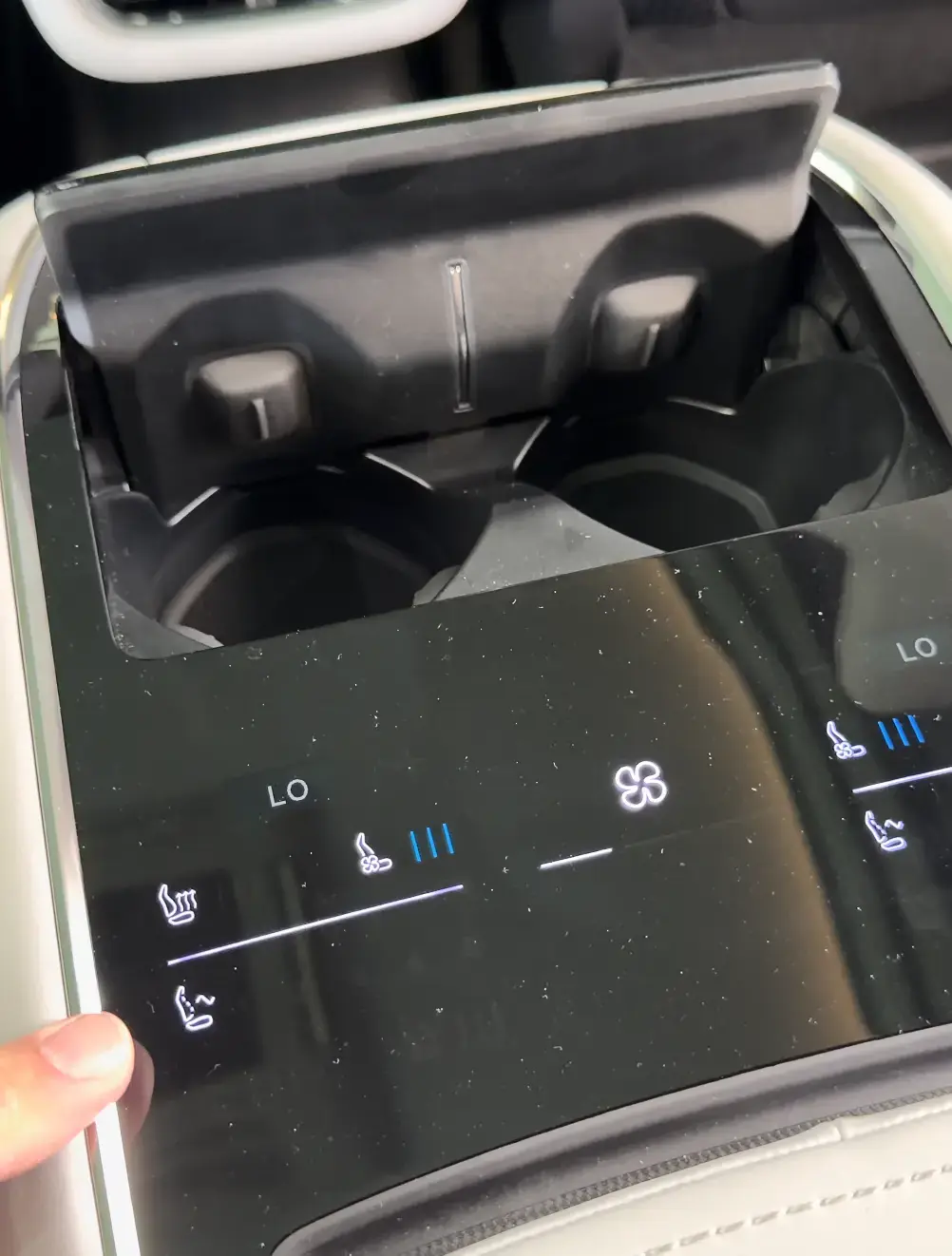 Je suis mont&eacute; dans la Polestar 5, cette grande berline sportive vendue... 140 000&euro;