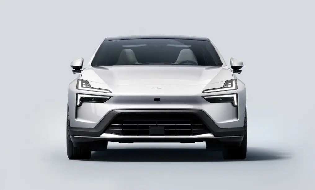 Polestar 4 autonome, drag-race, zinc-air, dégradation des batteries et Tesla Hardware 4