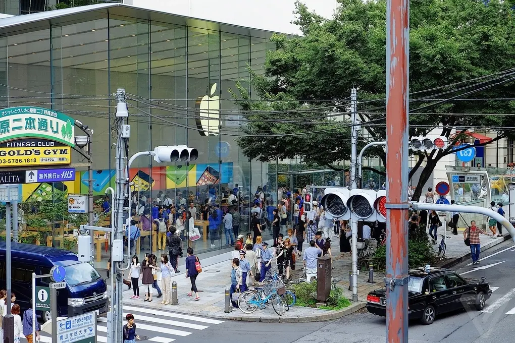 De superbes photos de l'Apple Store de Tokyo