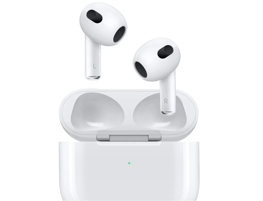 Les MacBook Pro 14/16" et AirPods Gen3 sont disponibles chez les revendeurs