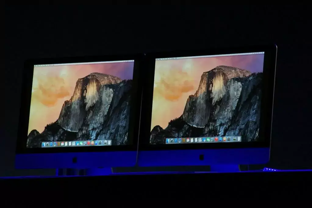 Oh ! Une capture d'OS X 10.10 Yosemite sur les iMac de démo !