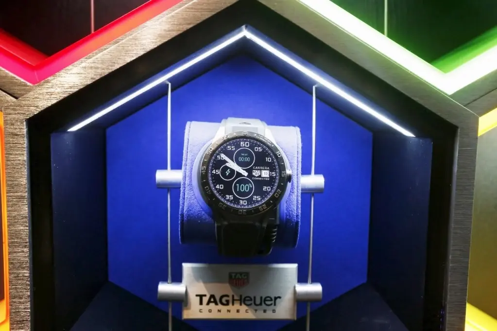 Face au succès de la Carrera Connected, Tag Heuer va lancer d'autres smartwatches