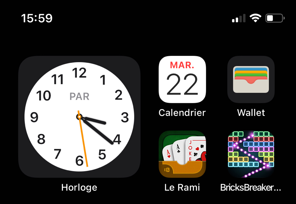 L'image du soir : le widget de l'heure d'iOS 14 n'est pas toujours... à l'heure