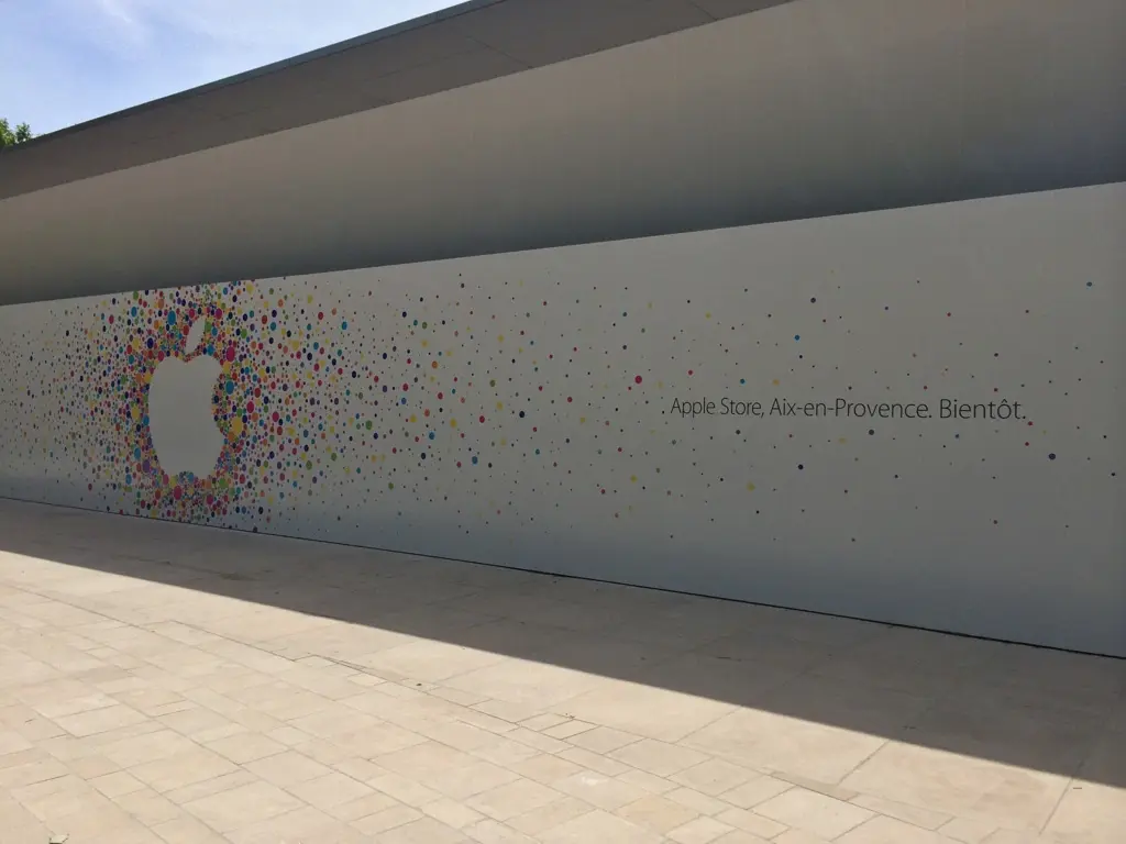 Quelques jolies photos de l'Apple Store d'Aix-en-Provence avant l'ouverture (prochaine)