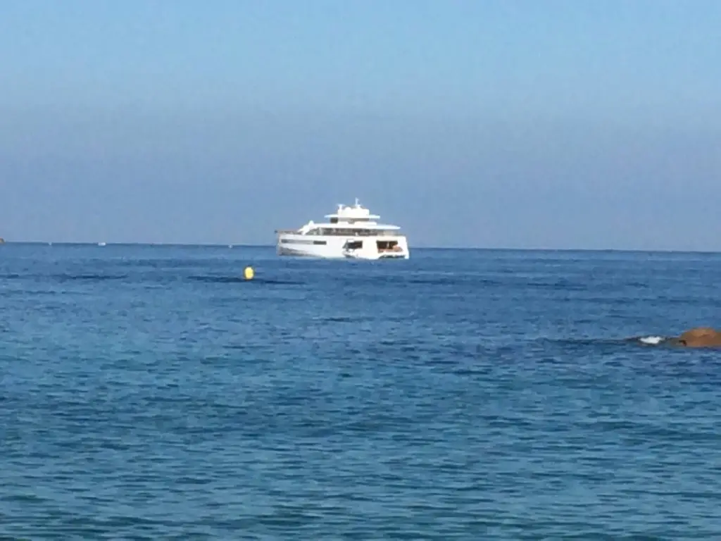 L'image du jour : la yacht de Steve Jobs se balade en Corse  (MAJ x3)