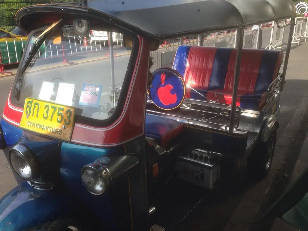 L'image du jour : un Tuk Tuk siglé Apple