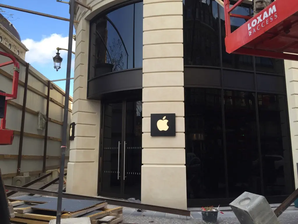 Apple Store de Lille : et voilà la façade ! (photos)