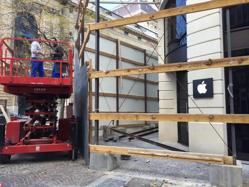 Apple Store de Lille : et voilà la façade ! (photos)