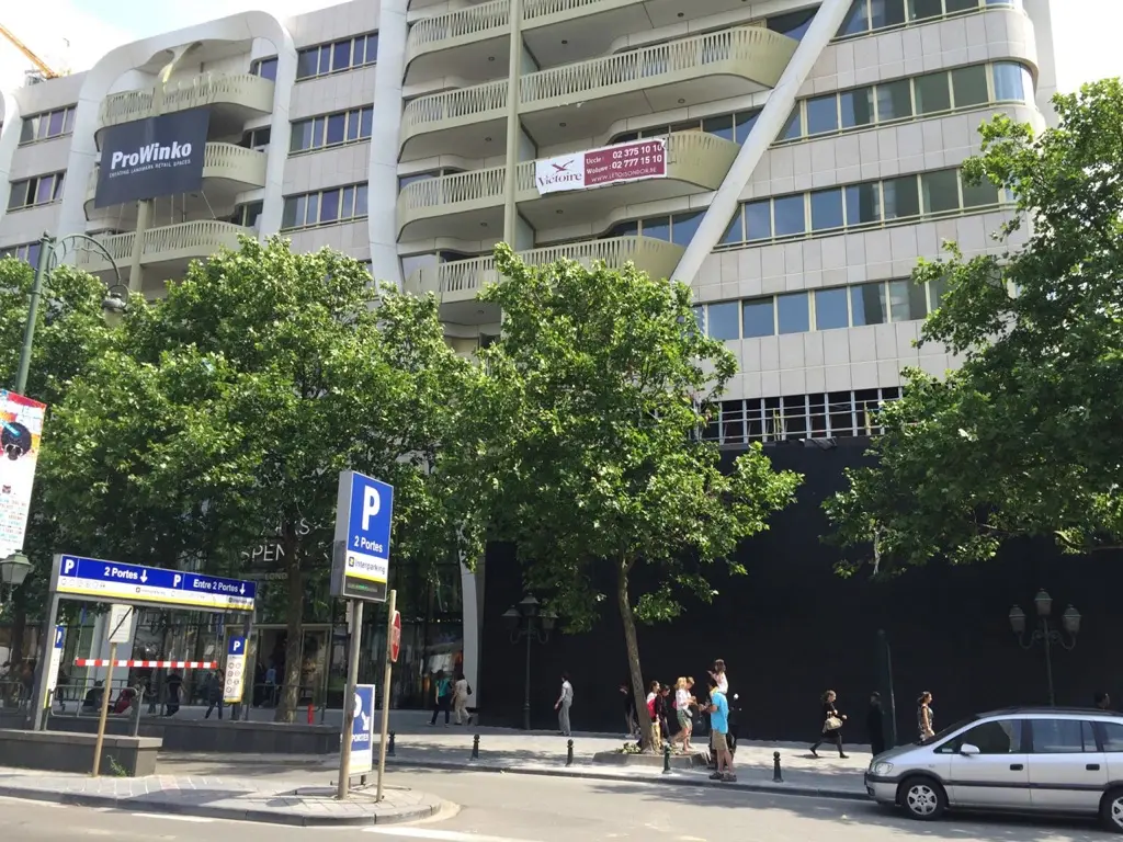 Quelques photos de l'Apple Store de Bruxelles (en construction)