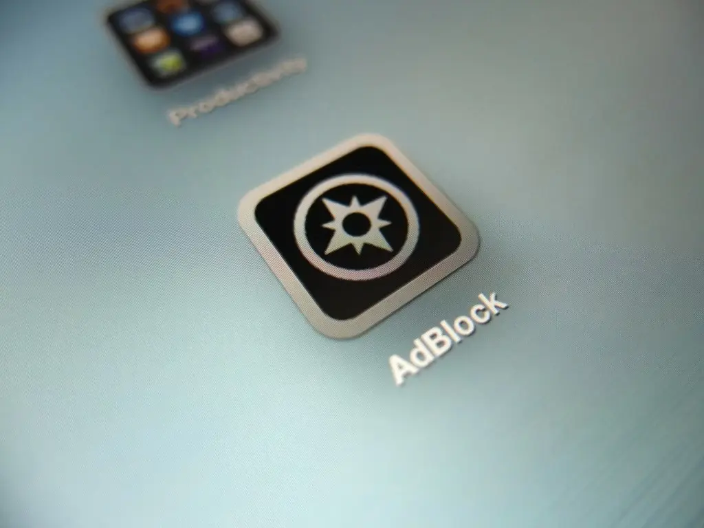 AdBlock Plus organise une petite mafia autour des bloqueurs de pub d'iOS 9