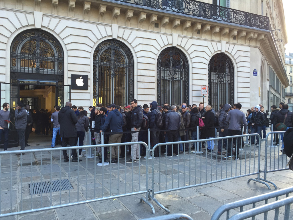 iPhone 6s : une matinée d'attente en France
