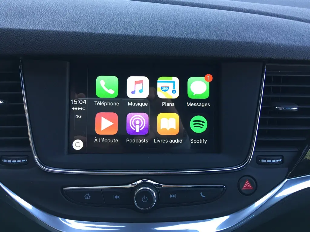 L'image du jour : la nouvelle Opel Astra équipée de CarPlay