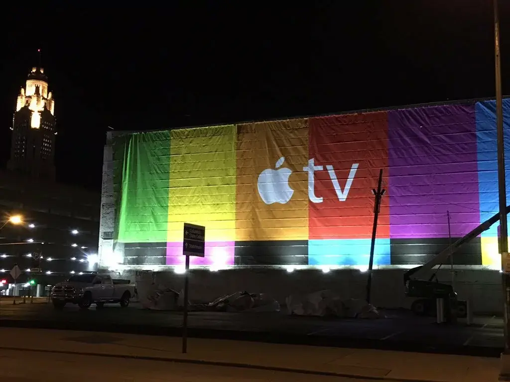 Des mires sur les murs pour promouvoir la nouvelle Apple TV (photos)