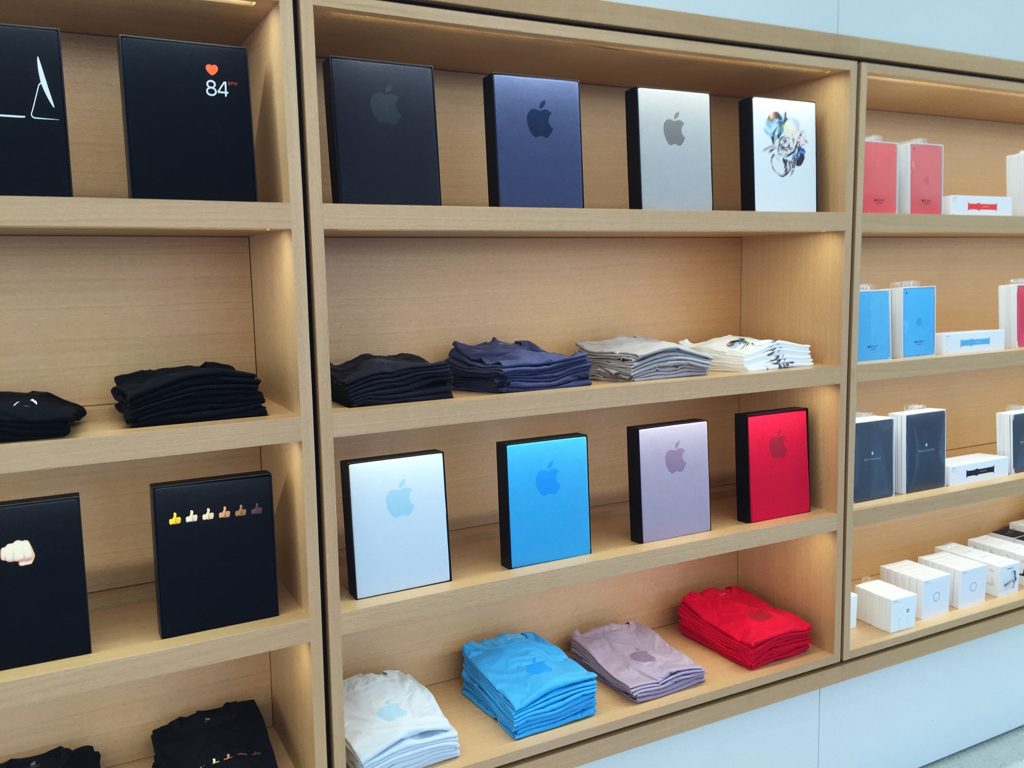 Vous rêvez de goodies Apple officiels ? Rendez-vous au Company Store de Cupertino (photos)