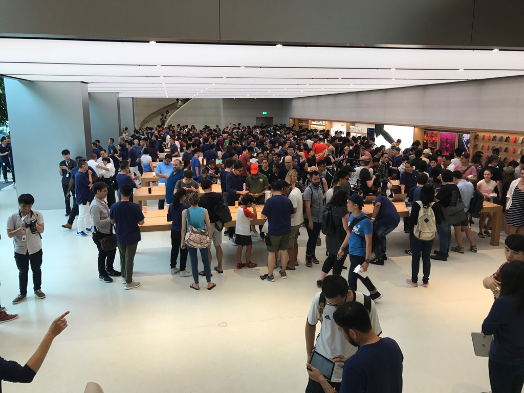 En direct de l'Apple Store de Singapour (photos)