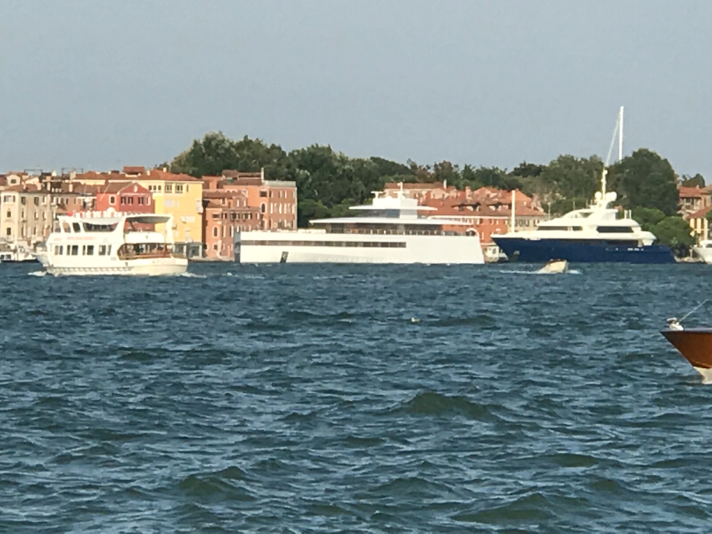 L'image du jour : Venus, le yacht de Steve Jobs, est à Venise