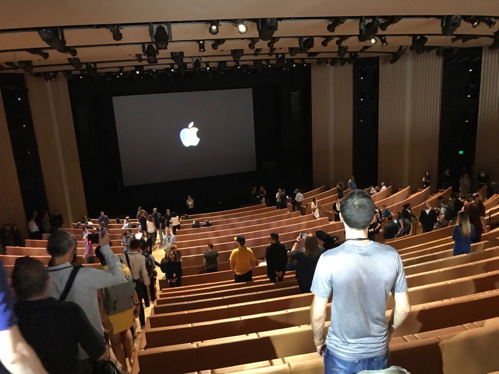 Keynote : l'intérieur du Steve Jobs Theater se dévoile !