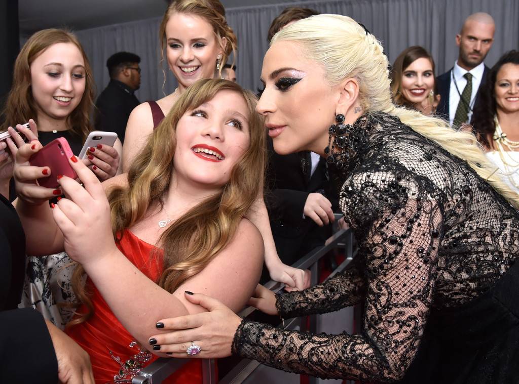 People : Lady Gaga, Katherine McNamara, Emily Ratajkowsky, Milo Ventimiglia, Beyoncé