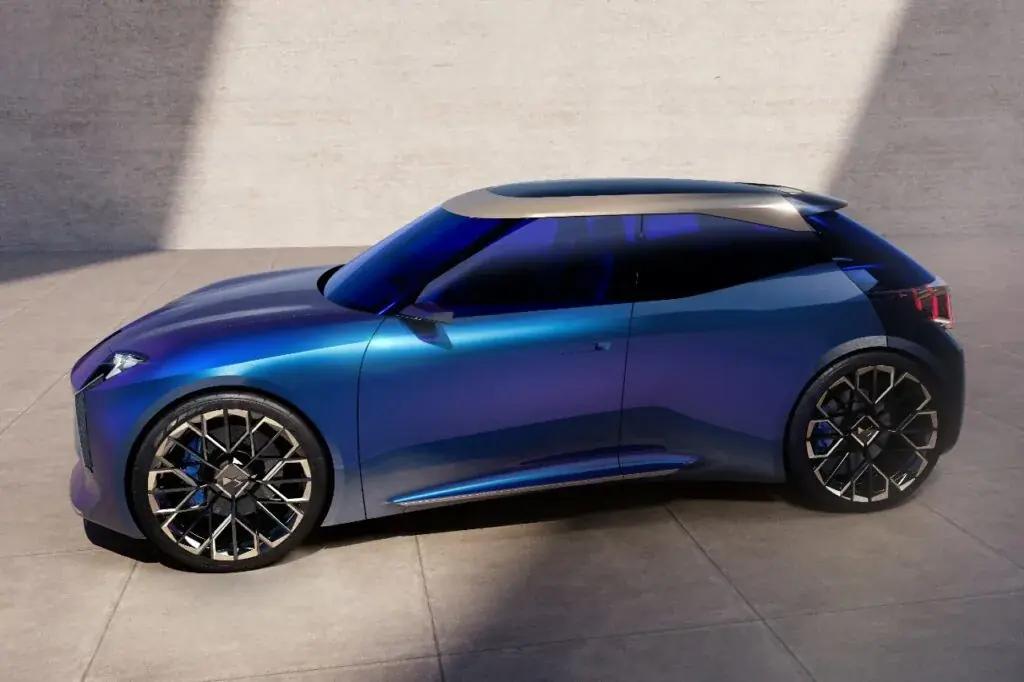 DS F3VER&nbsp;: la rempla&ccedil;ante de la DS 3 arrive en citadine &eacute;lectrique