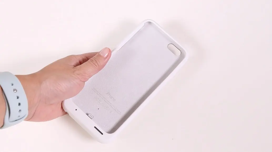 Test de la Smart Battery Case : une "pré-batterie" au prix fort