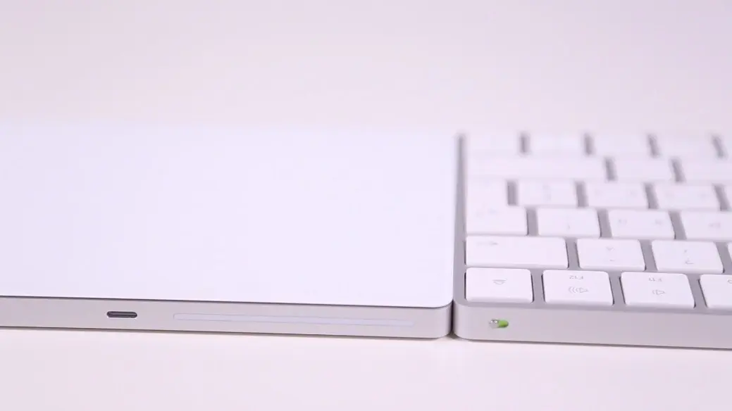 Prise en main du Magic Trackpad 2 : une grande surface en verre et du Force Touch (vidéo)