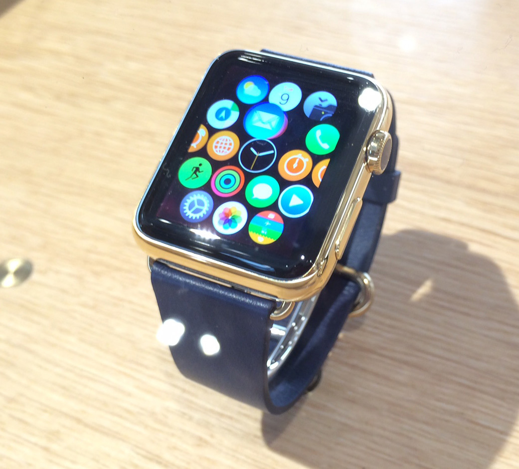 Des Apple Watch d j dans les Apple Store fran ais une sortie