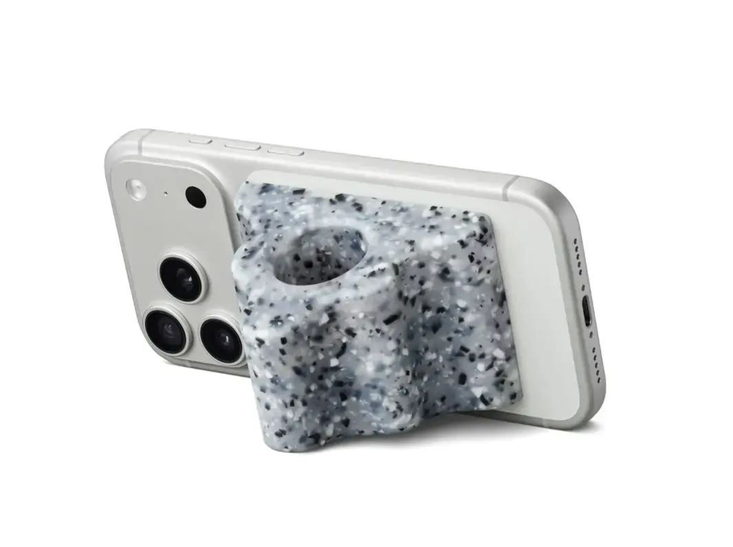 Accessibilité et iPhone : Apple dévoile une poignée ergonomique, en édition limitée