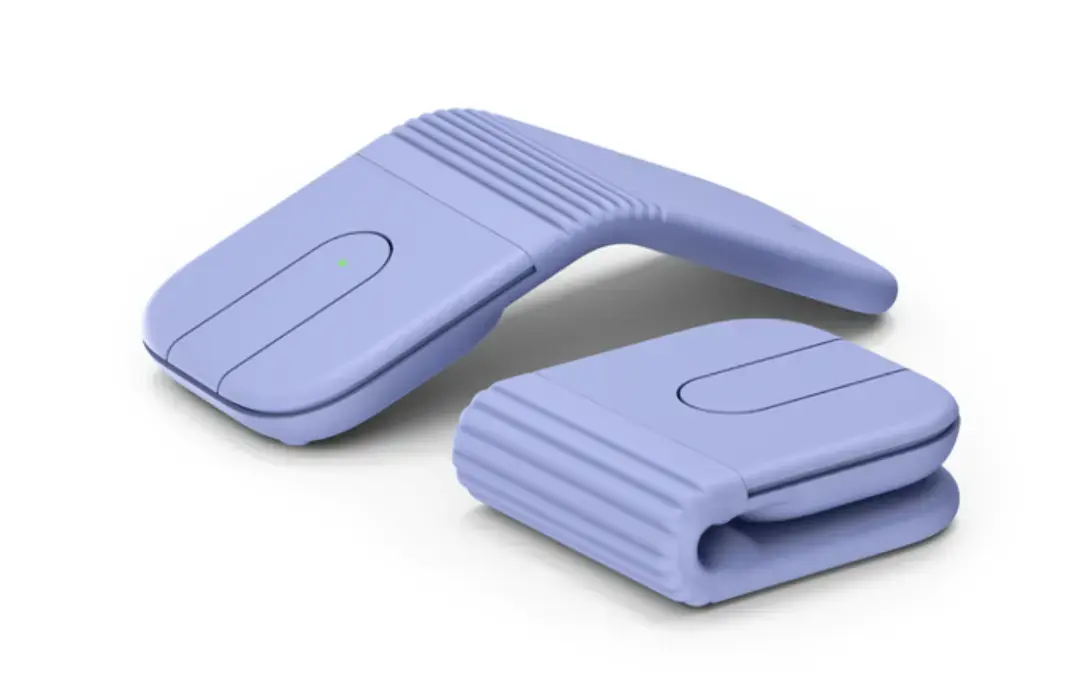 A d&eacute;faut d'iPhone Fold, Logitech lance une souris pliable, parfaite pour travailler partout
