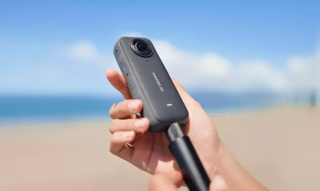 Insta360 présente sa nouvelle caméra 360° X3