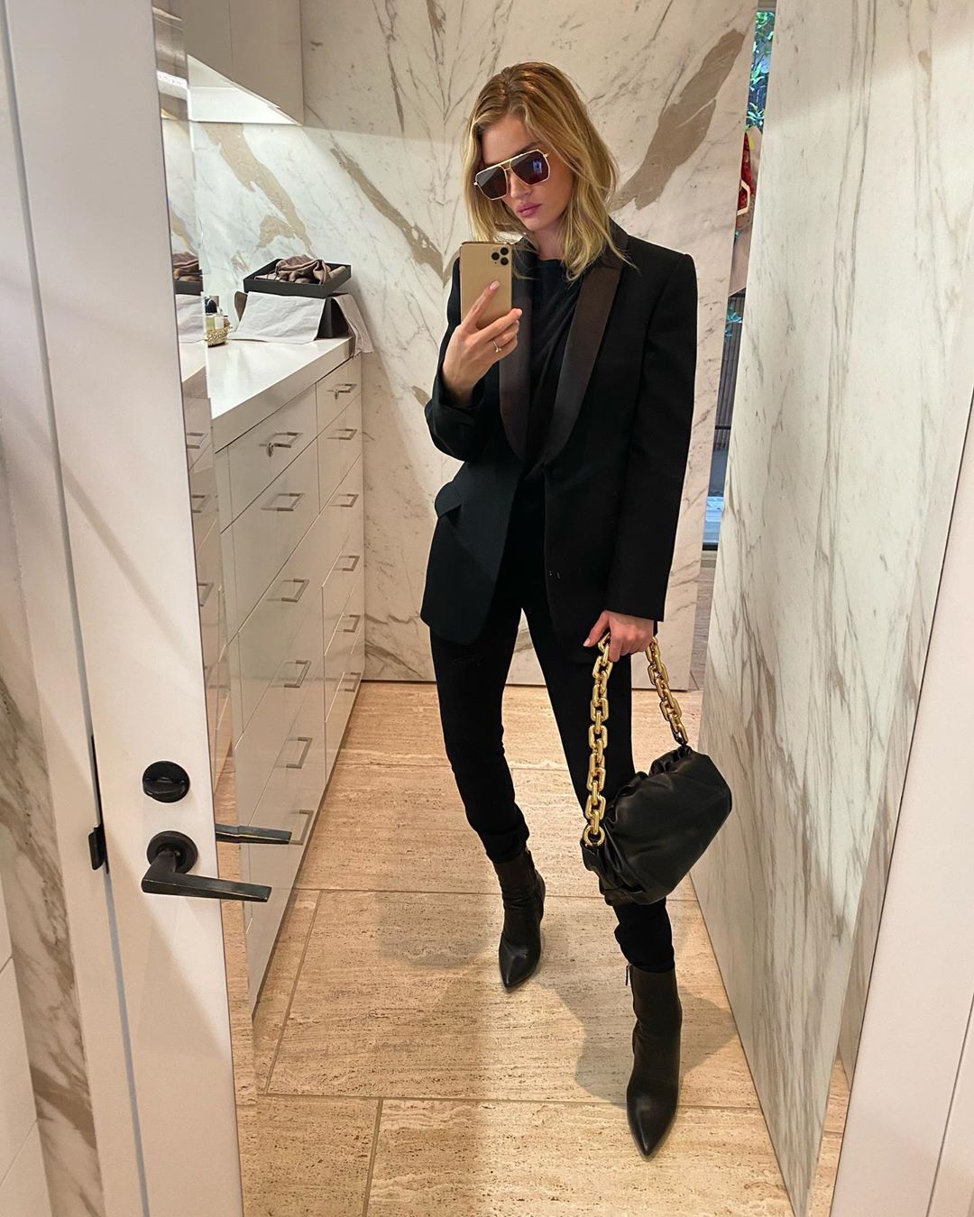 People : Elizabeth Warren, Kiernan Shipka, Bella Hadid, Justin Bieber et Emily