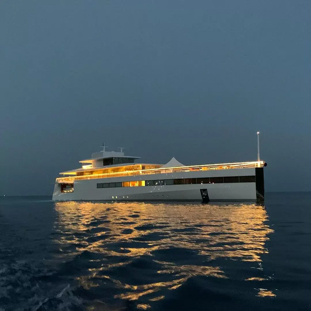 L’image du jour : le Venus navigue entre Nice et Monaco