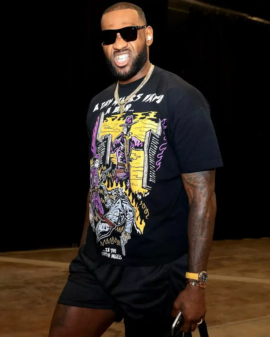 L’image du jour : LeBron James a déjà les nouveaux Beats Studio Buds