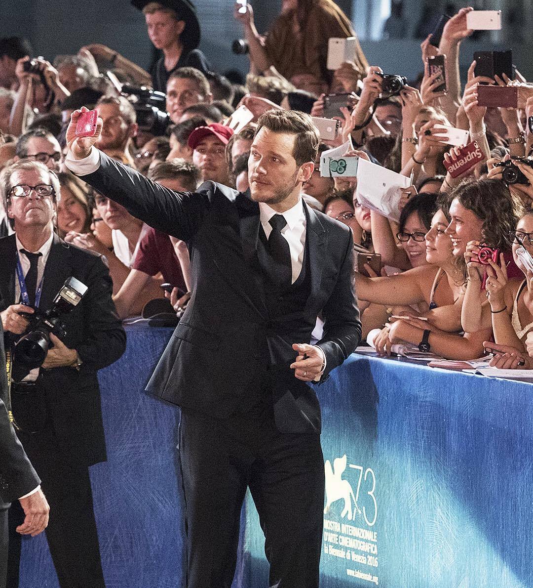 People : Taylor Swift, Gigi Hadid, Kelly Osbourne, Emily Ratajkowski, Chris Pratt, Juncker