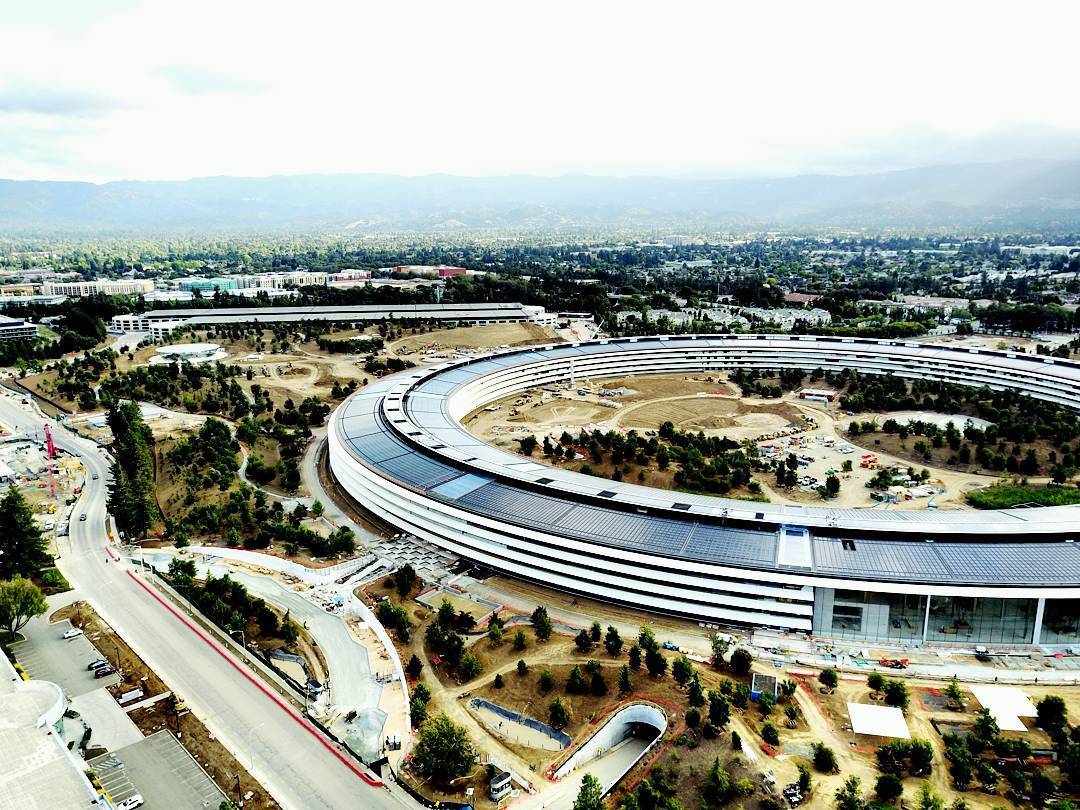 L'image du soir : deux jolies photos d'Apple Park prises depuis un drone