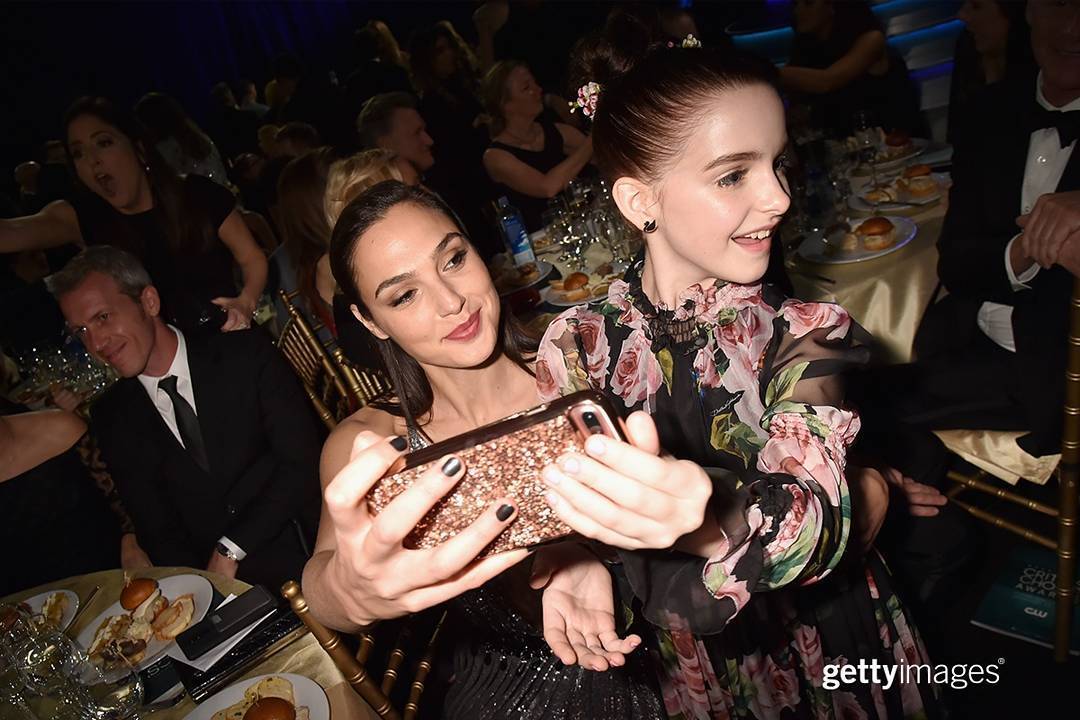 People : Nina Dobrev, Gal Gadot, Reese Witherspoon, Emily Ratajkowski