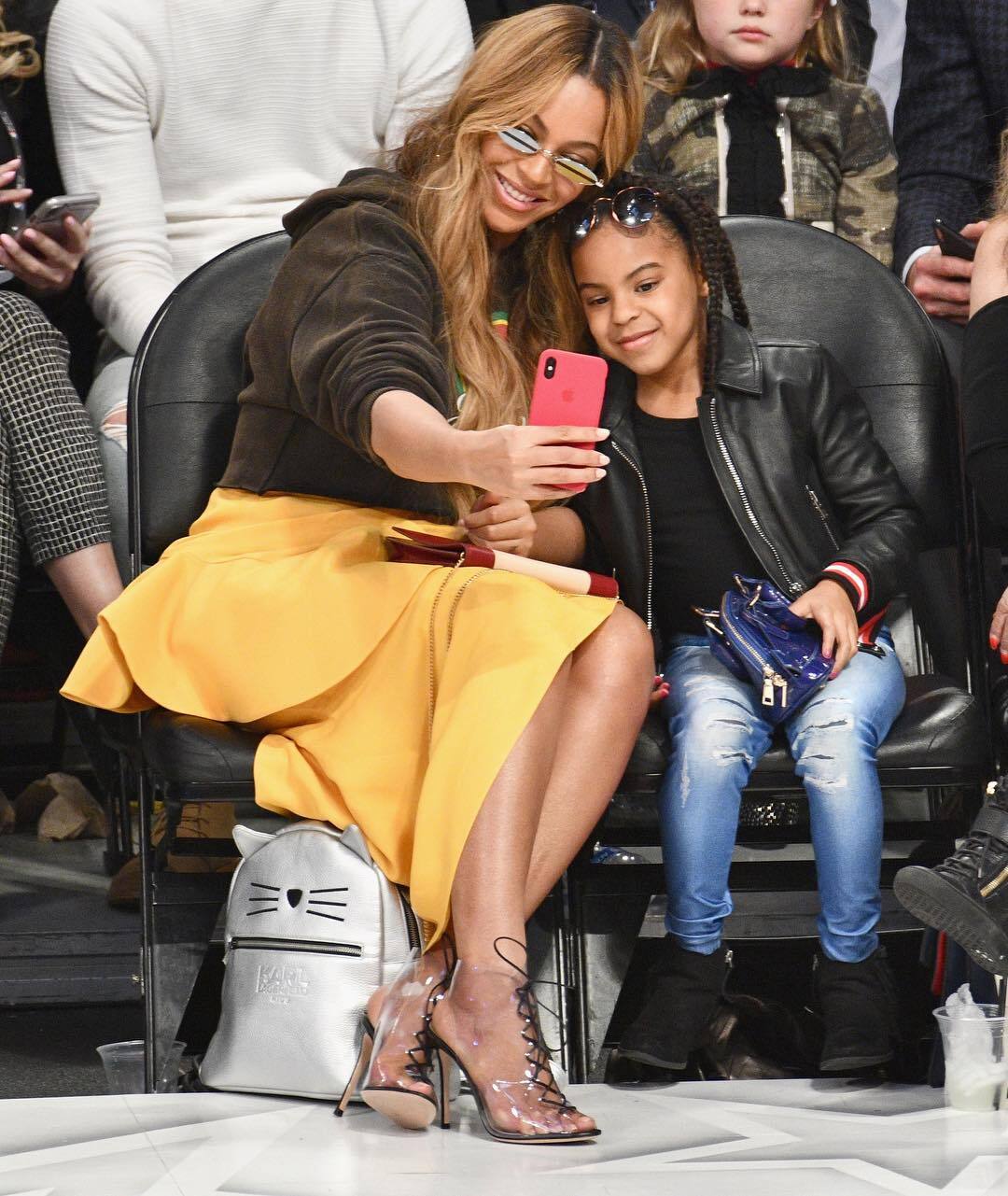 People : Naomi Campbell, Queen Elizabeth, Anna Wintour, Jennifer Lawrence, Beyoncé
