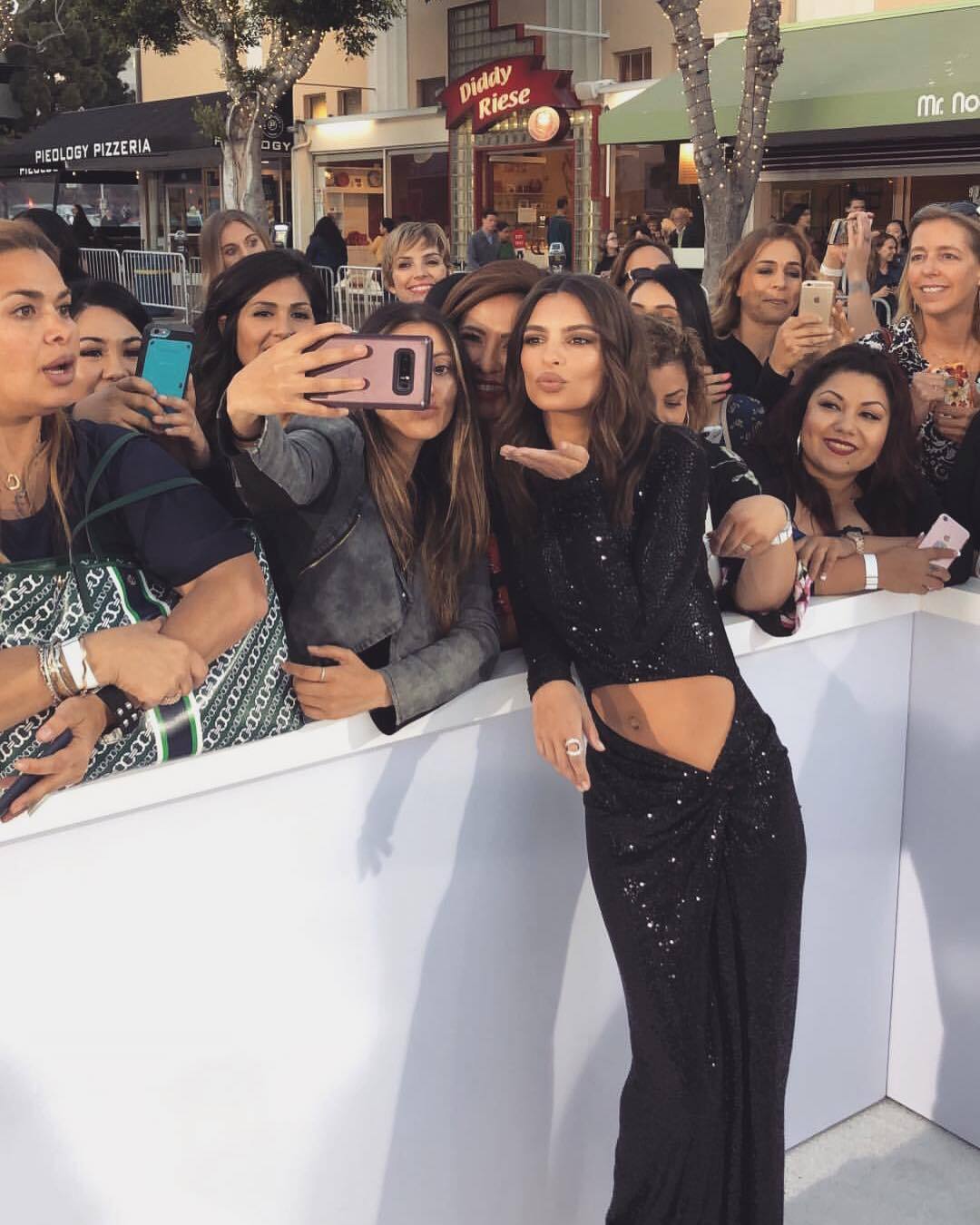 People : Cindy Crawford, Emily Ratjkowski, Gigi Hadid, Justin Bieber