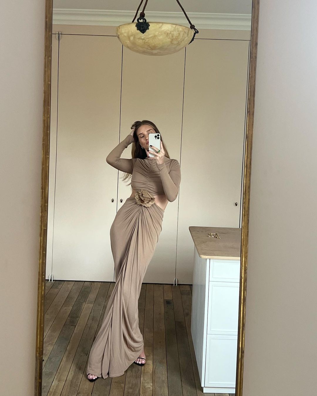 People : Ben Affleck, Sofia Vergara, Viki Odintcova, Emily Ratajkowski, Def Leppard