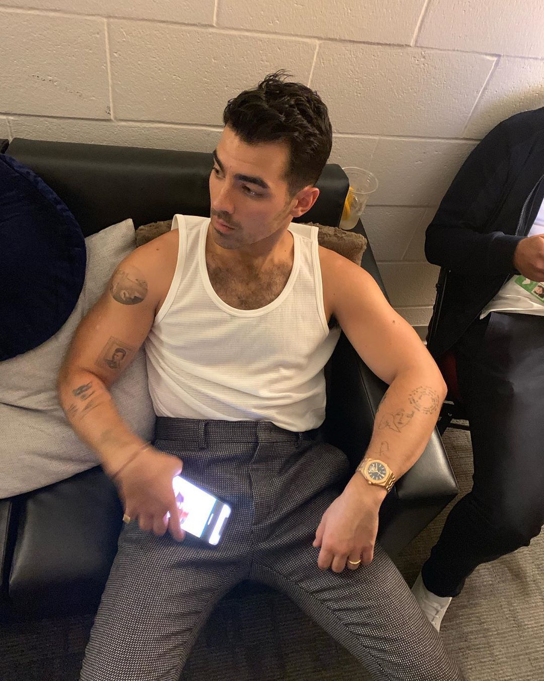 People : Alison Brie, Kit Harington, Joe Jonas & Sophie Turner et Emily Ratajkowski