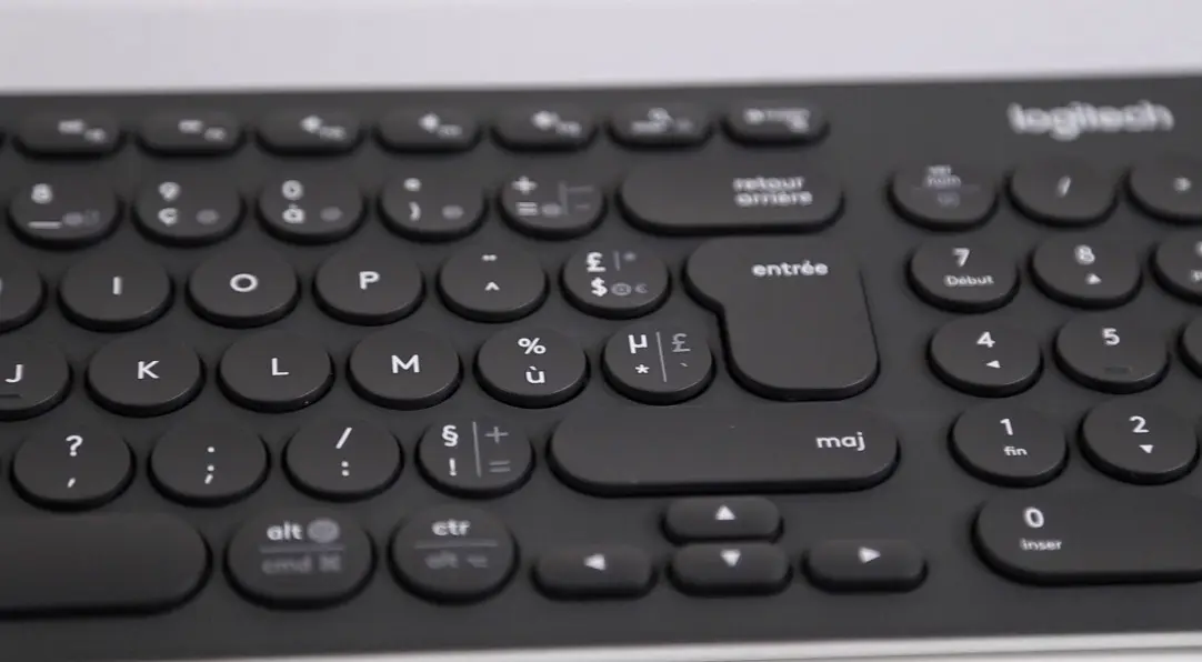 Test du clavier Logitech K780 : l'accessoire "multi-device" ultime ?